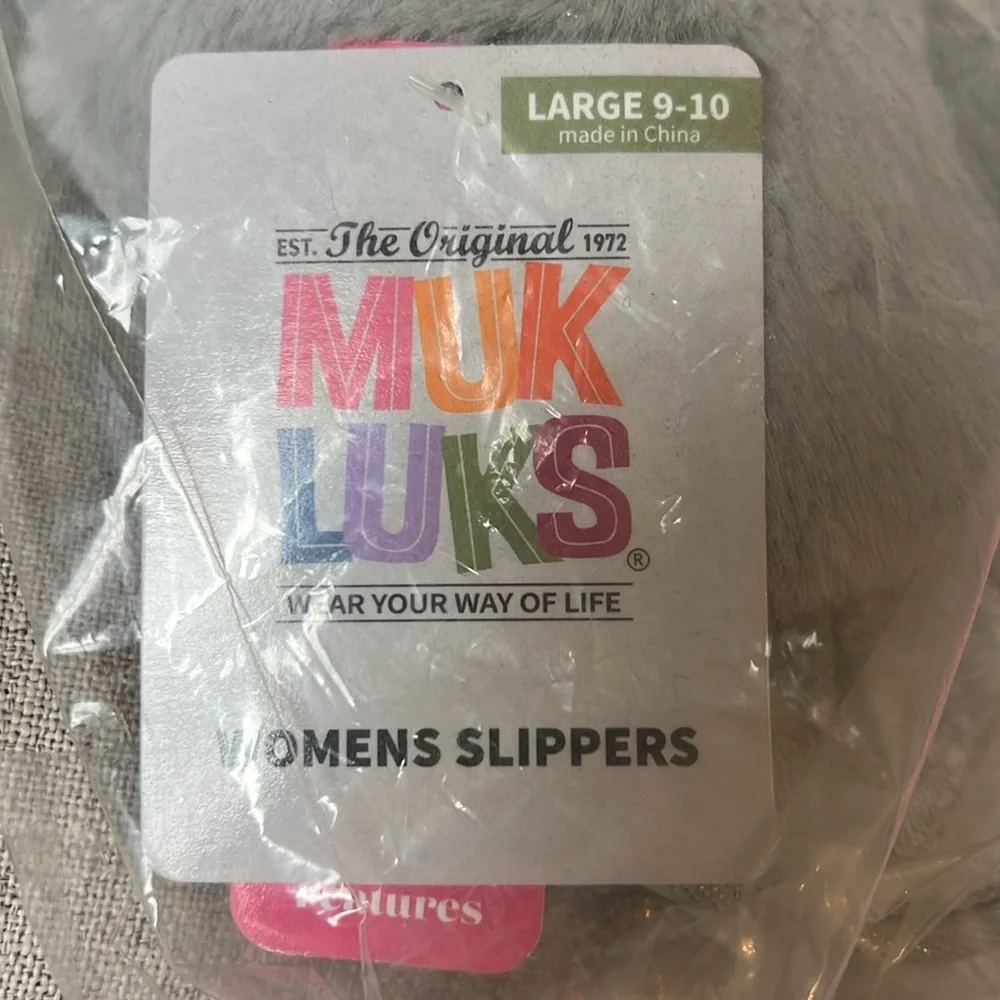Muk Luks slippers - Picture 4 of 4